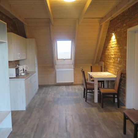 Motel Klara Sobotka  ภายนอก รูปภาพ